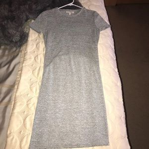 EXPRESS Grey Crop Top